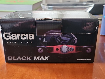 #ad Abu Garcia Black Max BMAX2 NIB Baitcasting Reel 5 Bearings $39.50