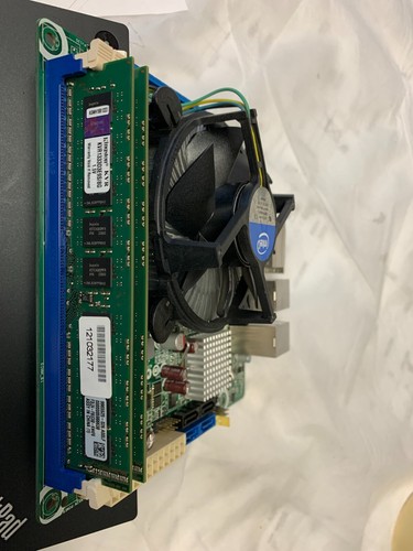 Placa madre Intel S1200KP/Xeon E3-1225/16 GB de RAM- Envío gratuito desde California - Imagen 6 de 8