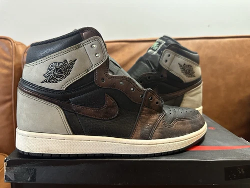 Size 10.5 - Air Jordan 1 Retro OG High Patina pre owned with box NDS