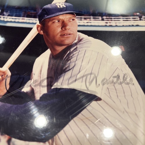 Mickey Mantle Yankees #7 Commeroative Plaque 15" X 12" - Signed Authenticity - Picture 4 of 7