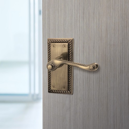Antique Brass Georgian Scroll Door Handles & Latch Set | Design, Pack of 5 - Picture 6 of 8