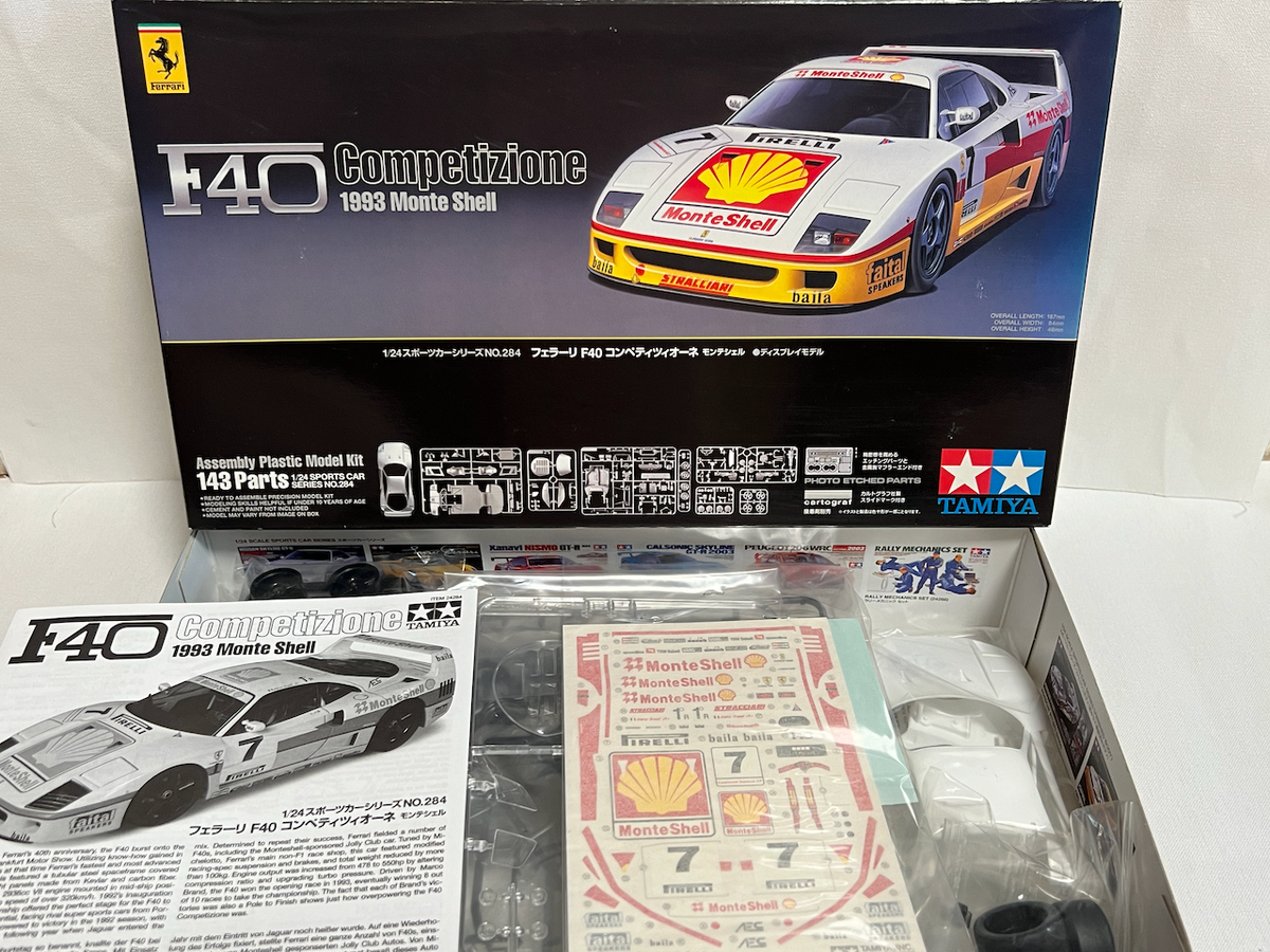 タミヤ　Ｆ４０ コンペテッオーネ Amazon.com: TAMIYA Ferrari F40 Competizione - Monte Shell 1