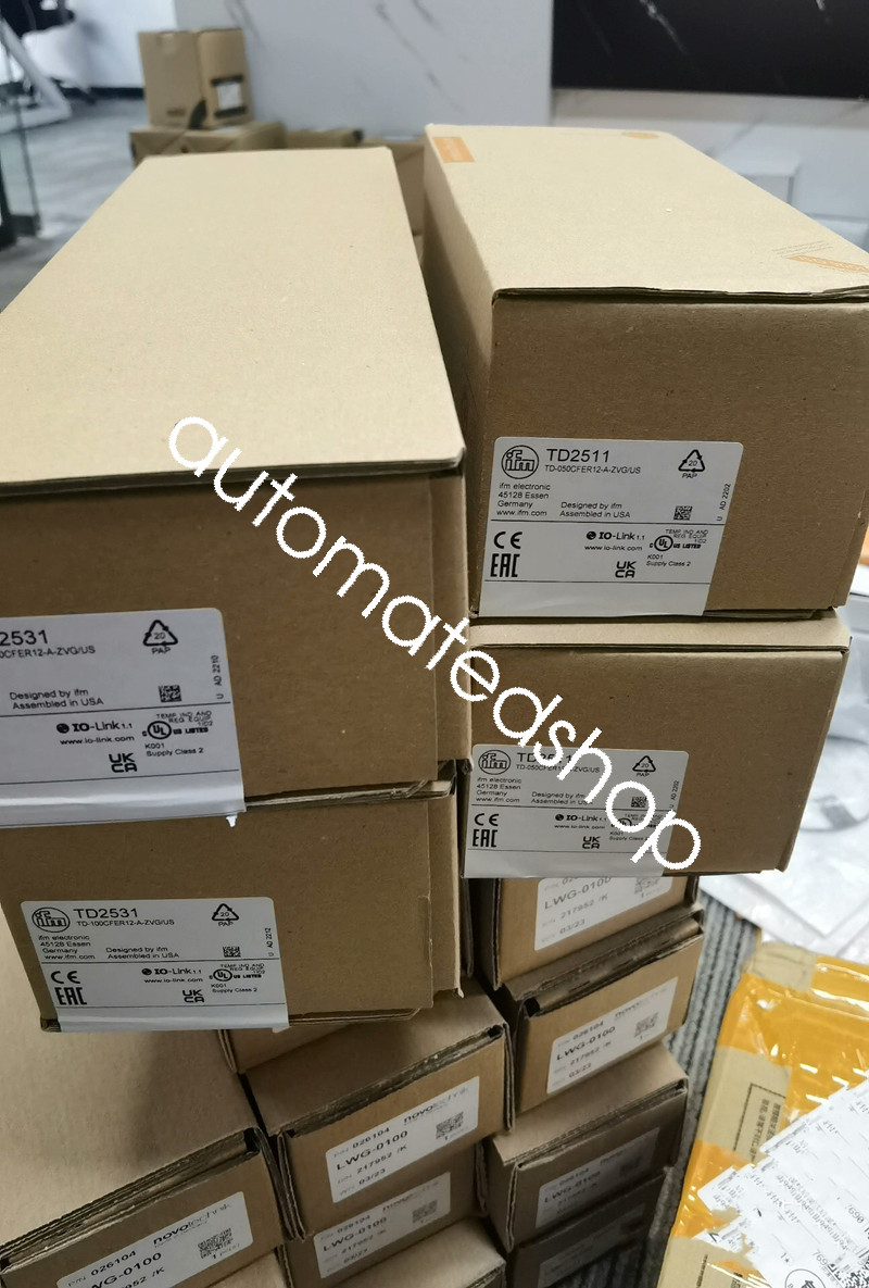 TD2511 IFM Temperature sensor brand new Shipping DHL or FedEX