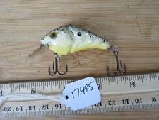 Unknown fishing lure (lot#17495)