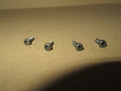 789O Jouef Evolution Italy 4 Screw Only L 1 cm for Ferrari 330 P4 1:18