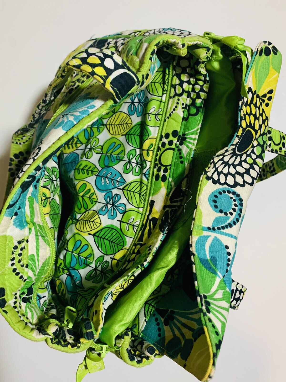 Vera Bradley Green Duffel Bag "Limes Up" Bag / Laptop… Gem