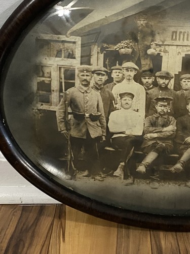 Rare Oval Convex Bubble Glass Picture Frame Offizier's Kasino (Officer's Mess) - Picture 4 of 22
