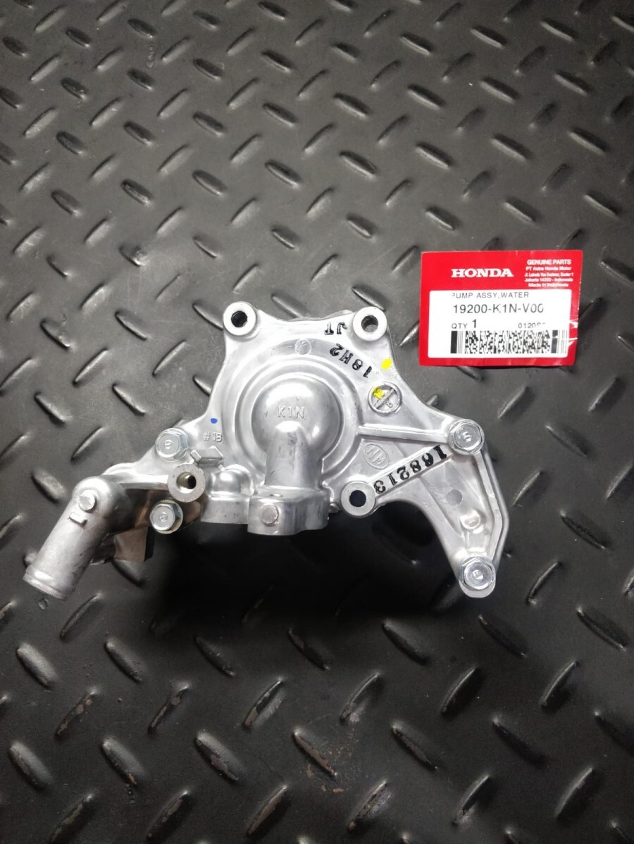 ホンダ ライフ 360 EASA ウォーターポンプ 19200-611-325 Honda 19200-MZ5-010, VF750C 94-03 Overhauled Water Pump, | eBay