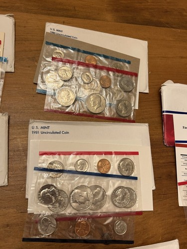 1971 (x2) 1977-78, 1980-81, & 1987 US MINT UNCIRCULATED SETS WITH OGP ENVELOPES - Picture 6 of 12