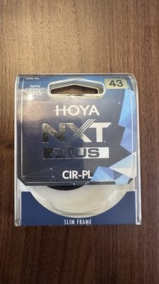 Hoya 43mm NXT Plus Multicoated Circular Polarizer Filter NEW