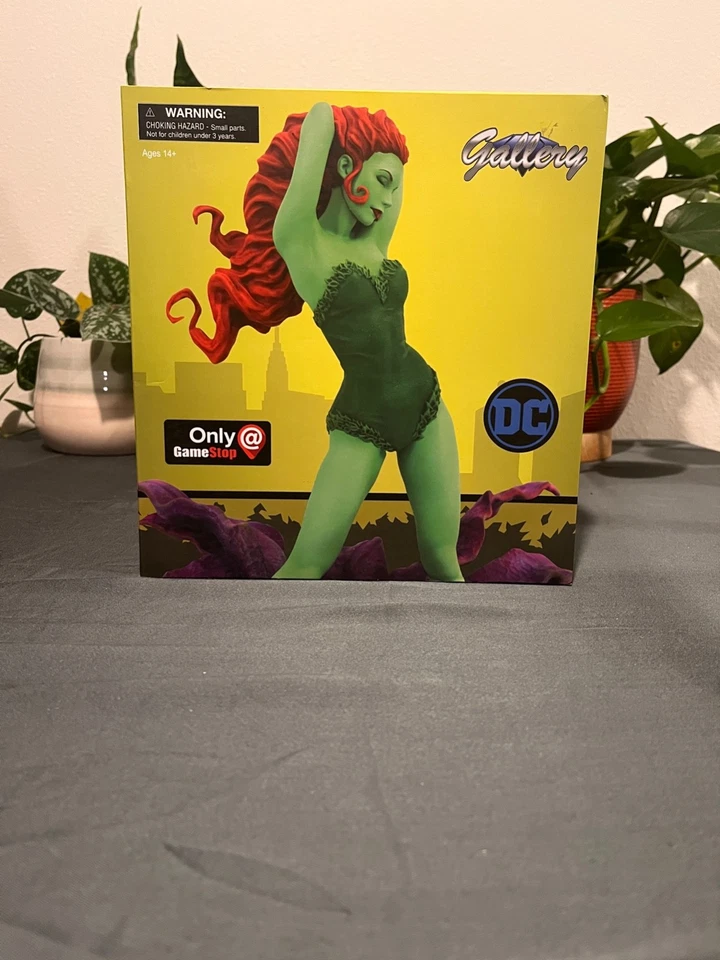 Hiedra Venenosa - Estatua Galería DC por Diamond Select (LEER DESCRIPCIÓN) Foto 2 de 4