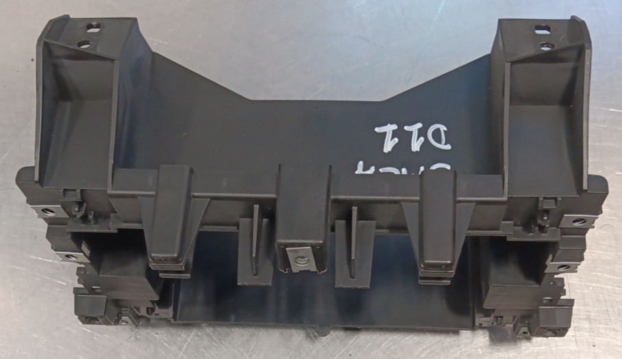 SMART FOR TWO BRABUS 2009 OE RADIO BRACKET MOUNT REINFORCEMENT PANEL A4516800016
