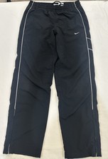 Nike Women s Black Sweatpants Size Medium- 127