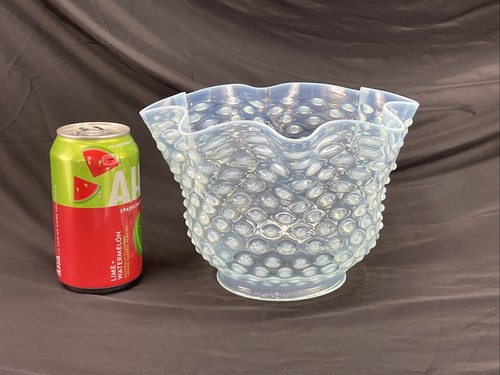 Antique Opalescent Glass Gas Oil Lamp Shade Hobnail Ruffle Victorian Deco 4 1/16 - Picture 3 of 18