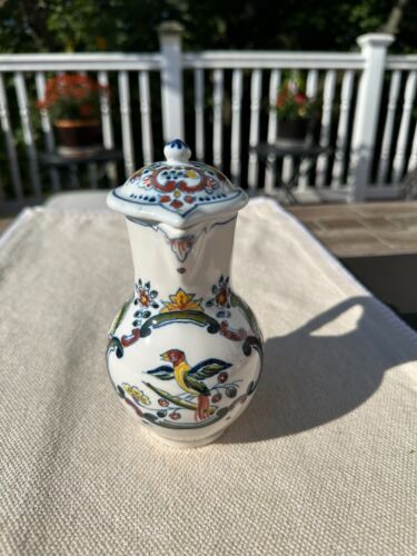 Tichelaar Makkum Hand Painted Delft Ceramic Lidded Pitcher - Picture 2 of 7