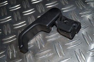 ++ VW Passat 35i Motorhaubenöffner Hebel 357823533 ++