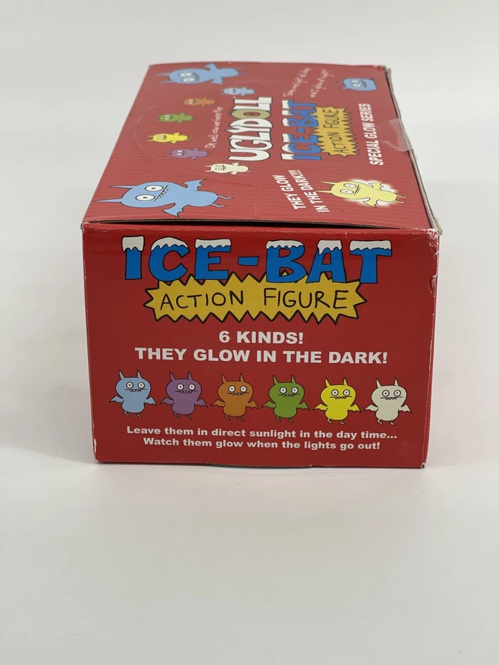 Figura de acción UGLYDOLL Ice Bat Special Glow muñeca fea Foto 4 de 4