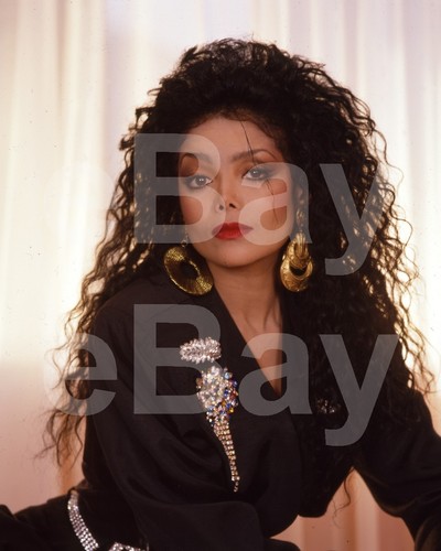 La Toya Jackson 10x8 Photo - 第 1/1 張圖片