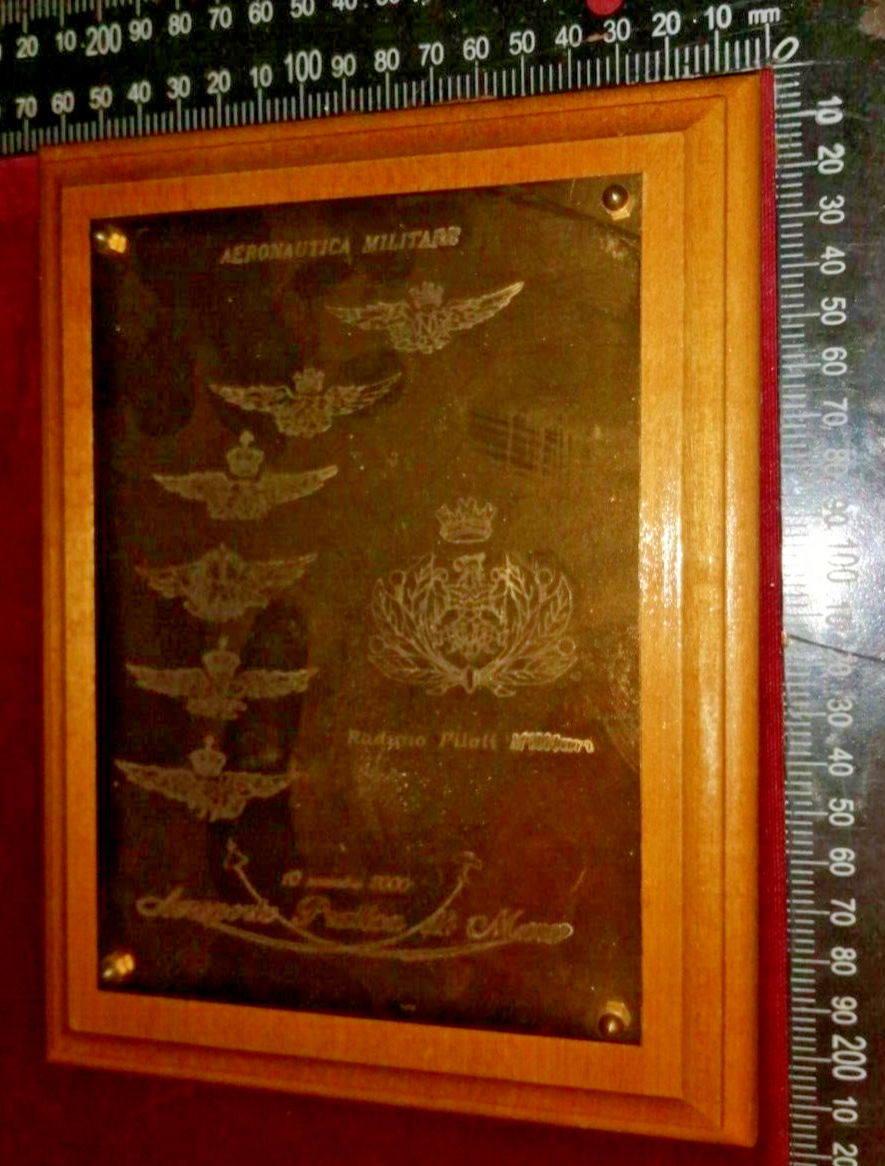 Foto 1 di 2