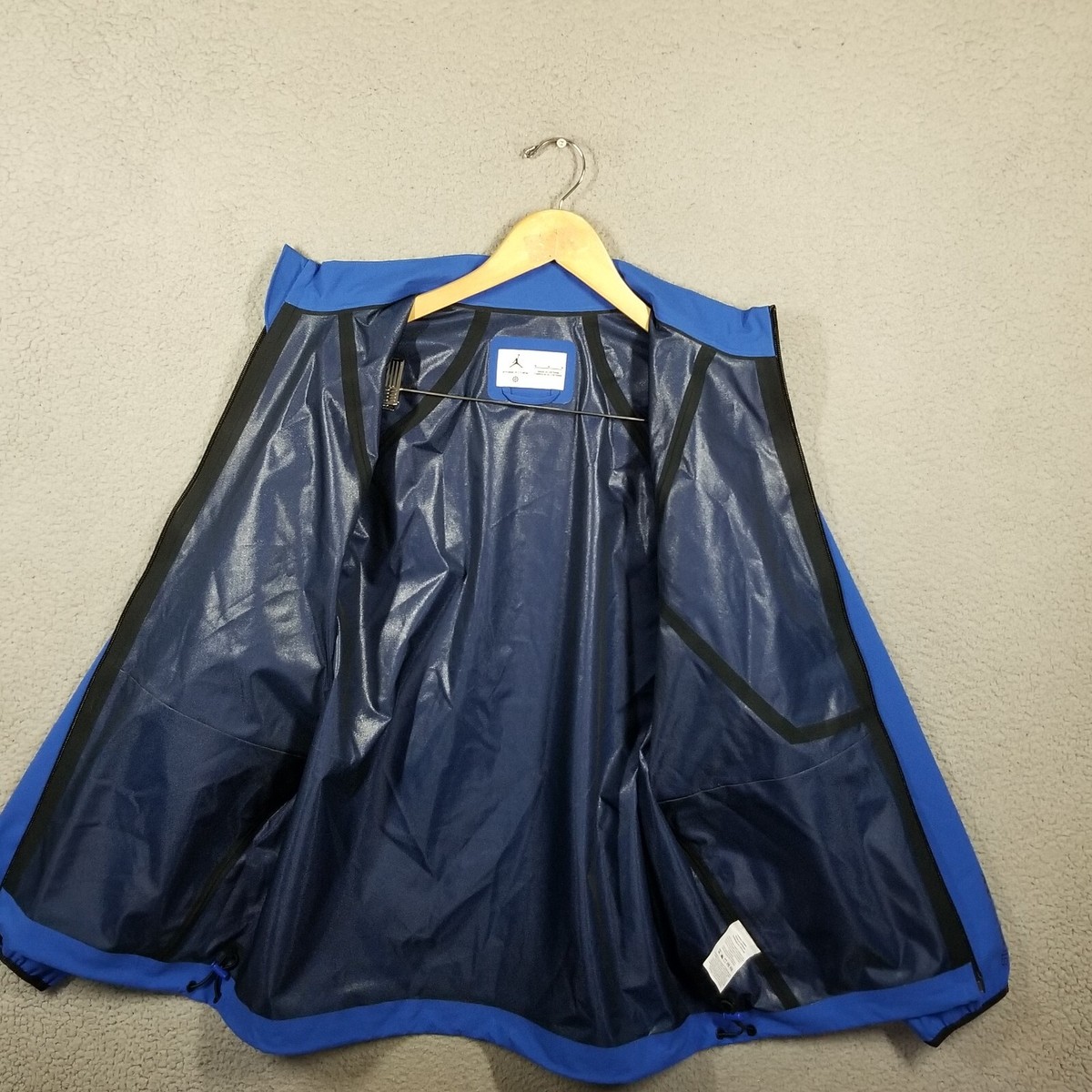 Nike Air Jordan Storm-FIT ADV Jacket Golf Jacket Medium Sample