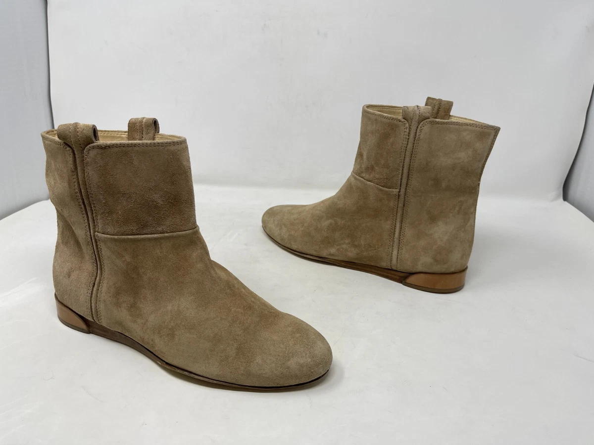 Flat shop beige boots