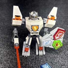 LEGO NEXO KNIGHTS: Battle Suit Lance (70366)