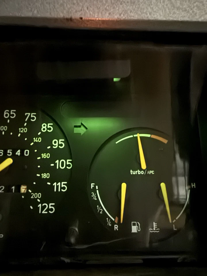 二手 SAAB 900 涡轮仪表组速度计 1992 年至 1994 年 106.5k 英里 — 第 4/4 张图片