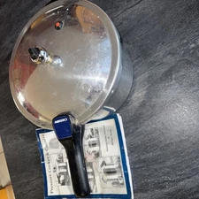 Vintage 8qt Mirro-Matic Pressure Cooker, Made In The USA, Aluminum