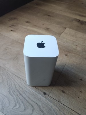 Apple A1521 AirPort Extreme Base Station Wireless Router