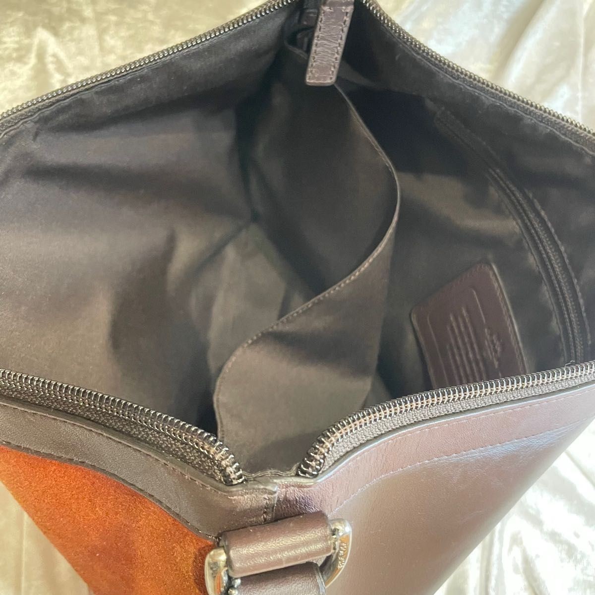 Rare Excellent Condition CHACH COACH Camden Crossbody Bag Transit Suede x Leathe thumbnail 7