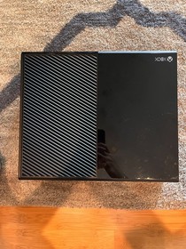 Xbox One Console (500GB) Bundle &mdash; Kinect + Controller + Product Guide &mdash; Tested
