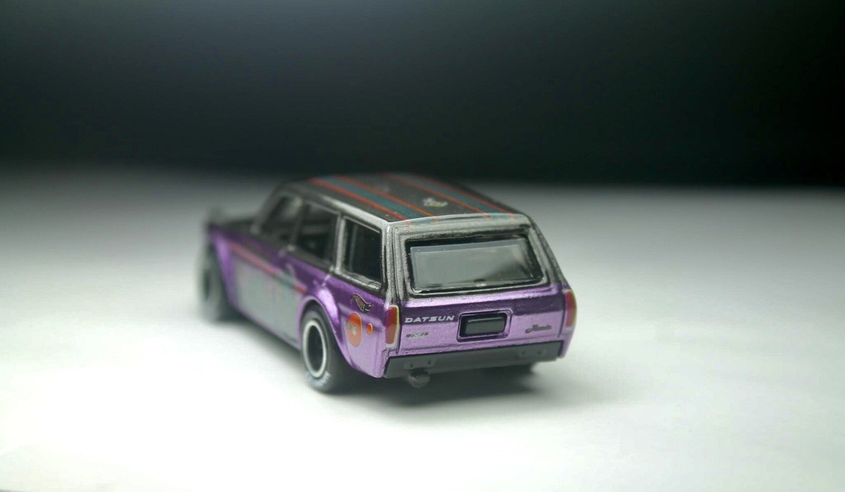Hot Wheels Datsun 510 Wagon Metallic Effect Color Custom #1