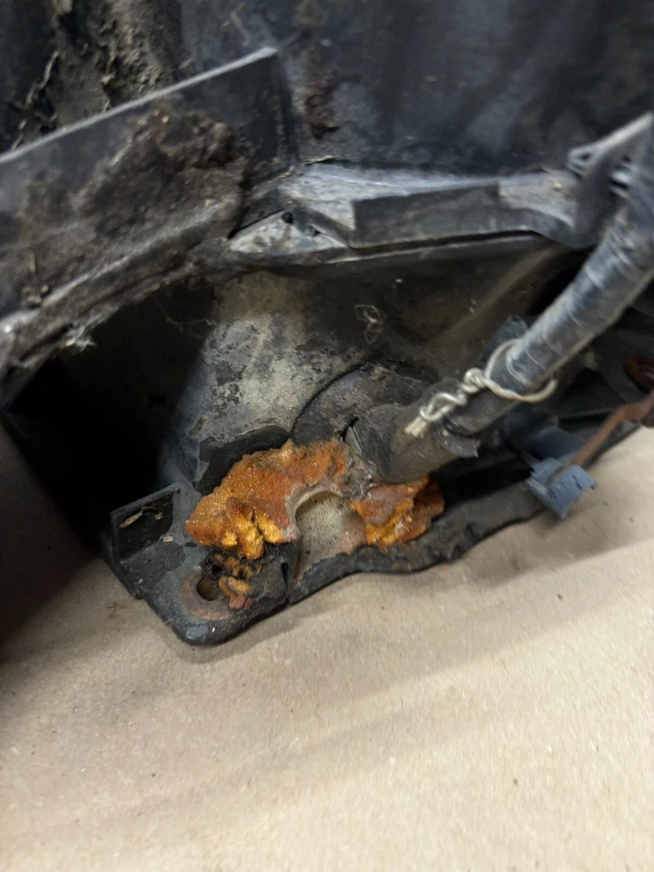 1987 88 89 90 1991 福特 F150 F250 F350 野马仪表板罩下加热器盒套装 Oem — 第 3/4 张图片