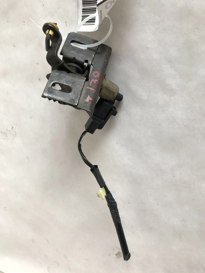 Ford Explorer 1999 puerta trasera pestillo actuador puerta trasera OEM usado Foto 2 de 4