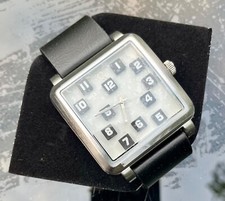 Königswerk Herrenuhr Armbanduhr neu mit Karton und Garantiekarte schwarz weiß 