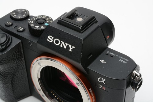 Sony Alpha A7R II 42.4MP Mirrorless Digital Camera (Body Only) - Picture 7 of 9