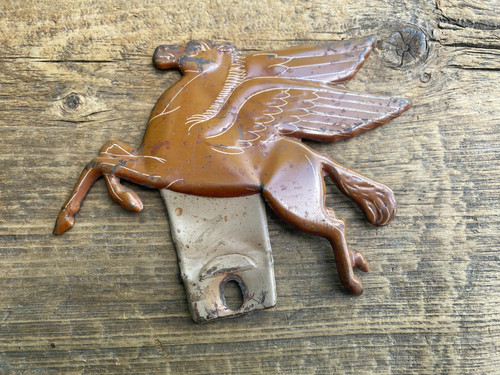 Vintage Mobil Pegasus Gas & Oil Advertising License Plate Topper Accessory