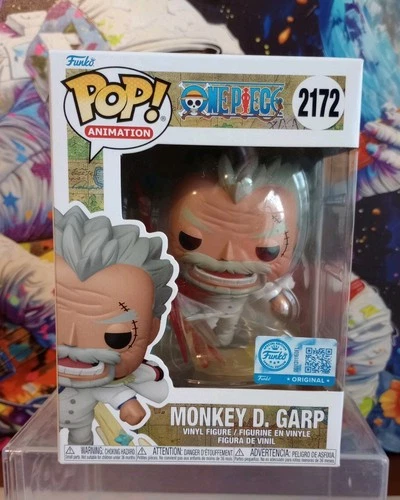 Funko Pop! One Piece Monkey D Garp #2172 EX Funko SE W/Protector