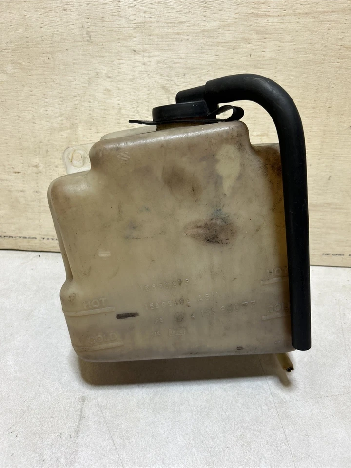 Chevrolet Suburban K1500 1992-1999 botella depósito refrigerante motor 15650373 Foto 2 de 4