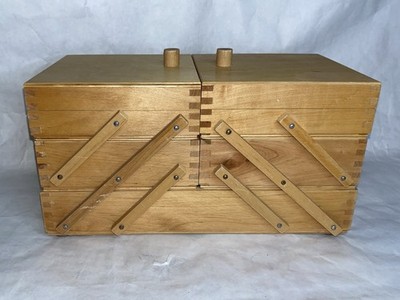 Vintage MCM Wooden Expandable Sewing/Tackle Box. Unbranded, Dovetailed Const