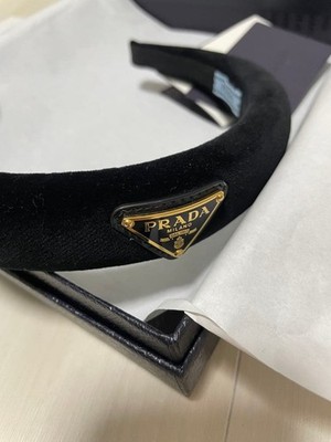 PRADA Velvet Headband Triangle Logo Black Women display picture 2