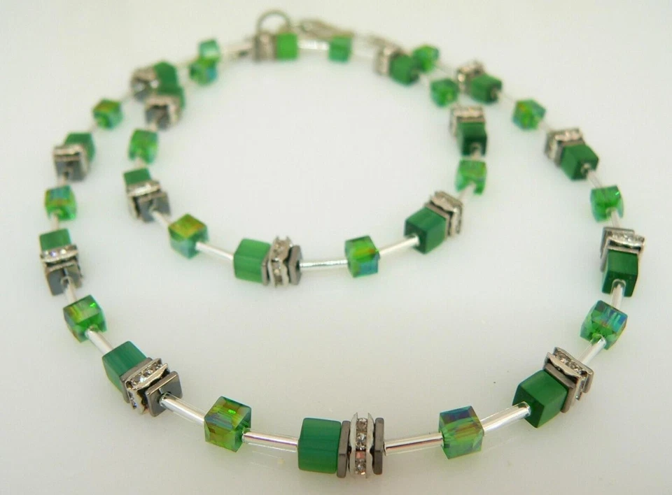 Würfelkette Halskette Collier Cat Eye Kristallglas grün dunkelgrün Strass 502s - Bild 4 von 4
