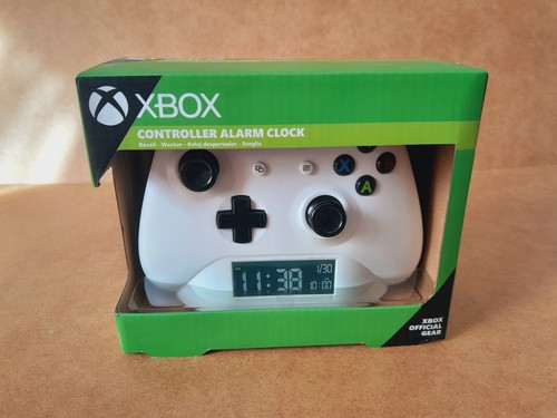 New Xbox One, Series S / X Controller Alarm Clock, LCD Digital Display, White - Imagen 2 de 9
