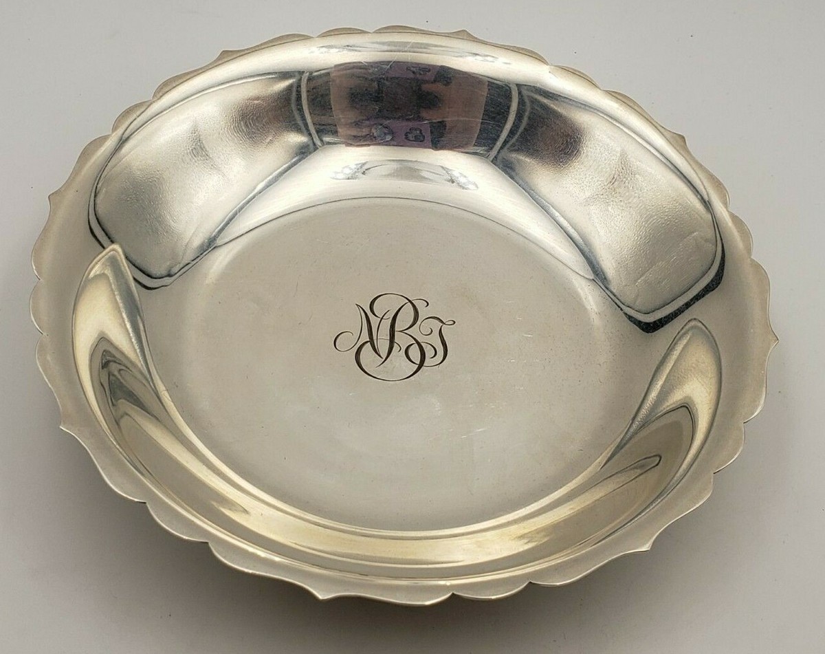 ティファニー小皿　銀製品　直径12cm 楽天市場】希少 TIFFANY ティファニー 花瓶 お皿 壺 665g
