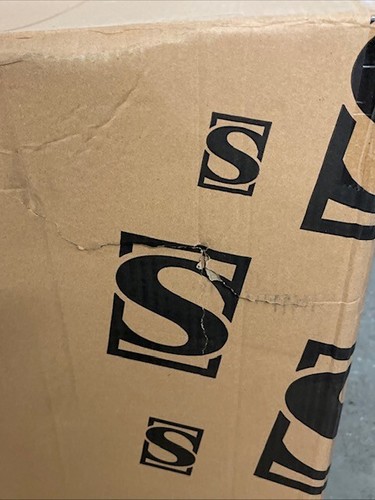 Sideshow Collectables Red Hulk Thunderbolt Ross Premium Format - Damaged Box - Picture 11 of 14