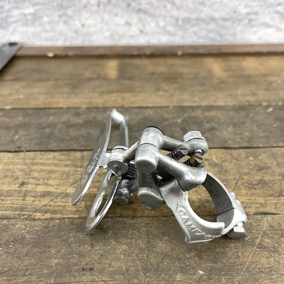 Desviador delantero Campagnolo de colección abrazadera 28,6 mm Italia bicicleta de carretera aleación Foto 2 de 4