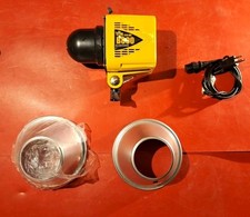 Paul C. Buff Alien Bees B800 Monolight Studio Light Strobe Flash Unit