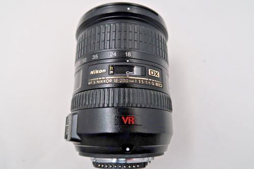 Nikon AF-S Nikkor 18-200 1:3.5-5.6 G ED DX Lens - Picture 2 of 7