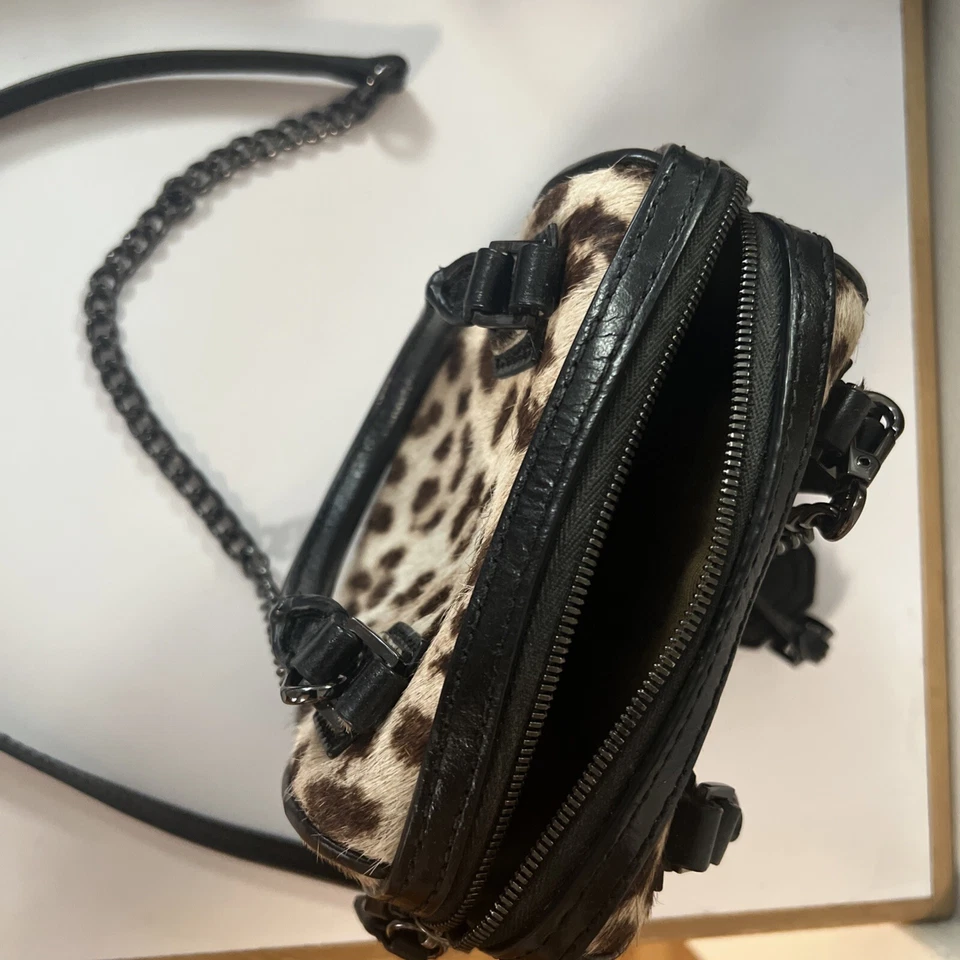 Alice + Olivia Small Cross Over Purse, Animal Print, Excellent Condition - Image 4 of 4