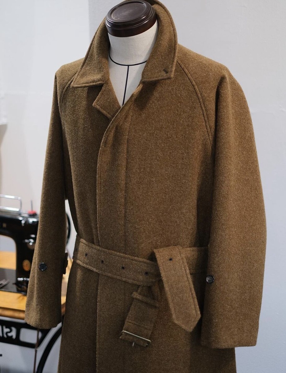 Brown 100% Cashmere Men's Long Overcoat with Belt No Button